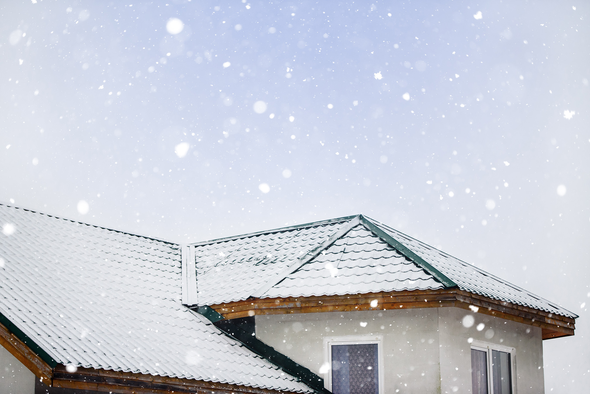 winter-snowfall-roofs-village-cottages